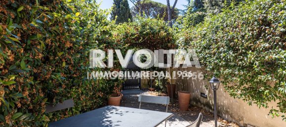 2 bedrooms Apartment in Rome, Italy No. 377580 2