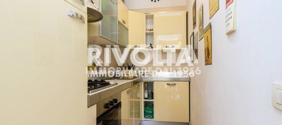 2 bedrooms Apartment in Rome, Italy No. 377580 11