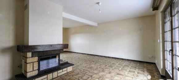 3 bedrooms House in Forbach, France No. 82795 27