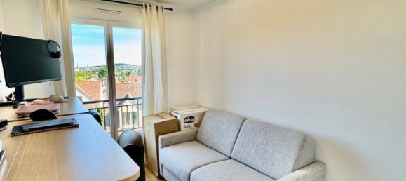 2 bedrooms Apartment in Chatou, France No. 326549 5