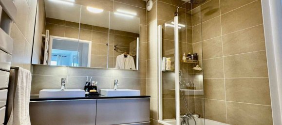 2 bedrooms Apartment in Chatou, France No. 326549 6