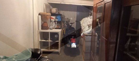 33m² Garage in Bologna, Italy No. 26257 11