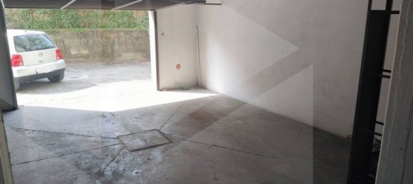 33m² Garage in Bologna, Italy No. 26257 5
