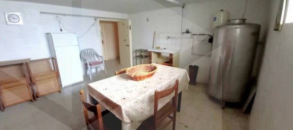 4-salle Appartement à San Severo, Italy No. 28103 12