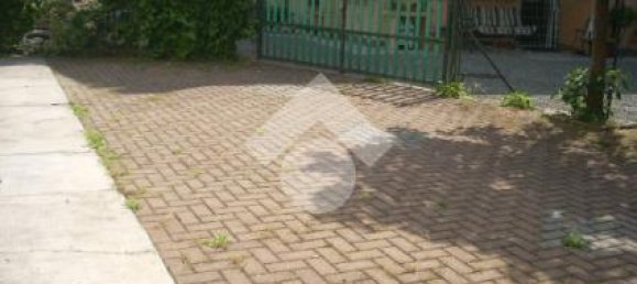 3 rooms House in Cadelbosco di Sopra, Italy No. 237765 7