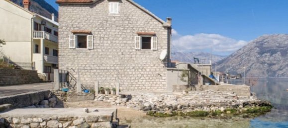 210m² Commercial property in Kotor, Montenegro No. 49 5