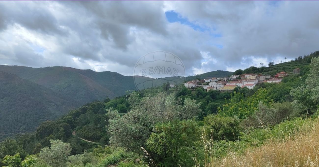 Casa T3 em Arganil, Portugal N.º 31088