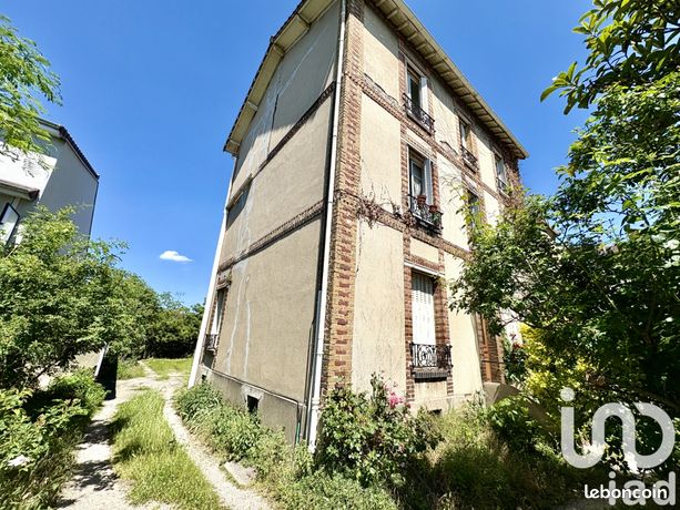 1 غرف نوم شقة في Colombes, France رقم 279550