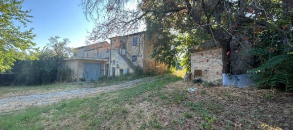 2 bedrooms House in Spinetoli, Italy No. 266308 7