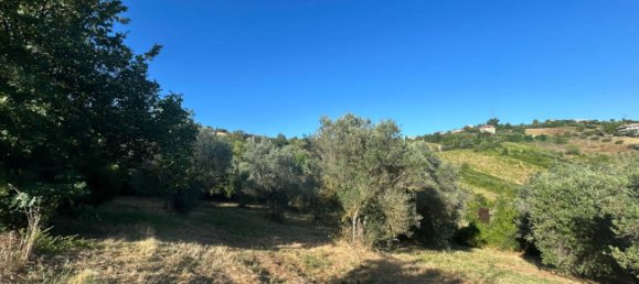 2 bedrooms House in Spinetoli, Italy No. 266308 10