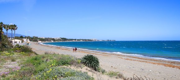 4 غرف نوم منزل في Estepona, Spain رقم 24566 3