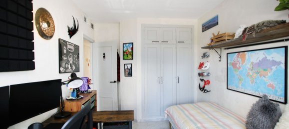 4 غرف نوم منزل في Estepona, Spain رقم 24566 48