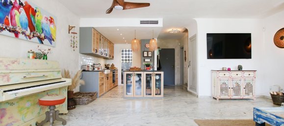 4 غرف نوم منزل في Estepona, Spain رقم 24566 14