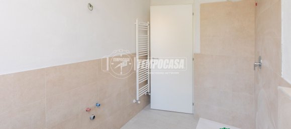 Apartamento T1 em Busto Arsizio, Italy N.º 348723 15