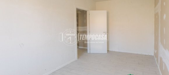 Apartamento T1 em Busto Arsizio, Italy N.º 348723 22