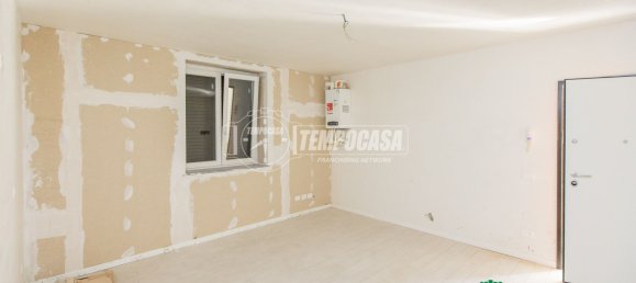 Apartamento T1 em Busto Arsizio, Italy N.º 348723 6