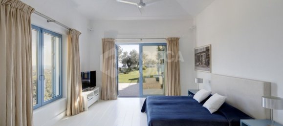 5 bedrooms Villa in Benahavis, Spain No. 117222 14