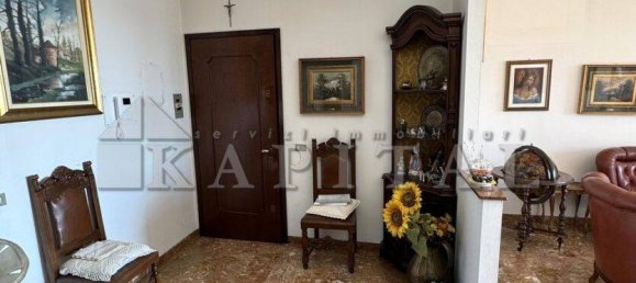 3 bedrooms Apartment in Sesto San Giovanni, Italy No. 77707 6