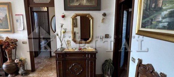 3 bedrooms Apartment in Sesto San Giovanni, Italy No. 77707 10