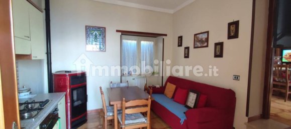 2 Schlafzimmer Haus in Vallerotonda, Italy, Nr. 83993 7