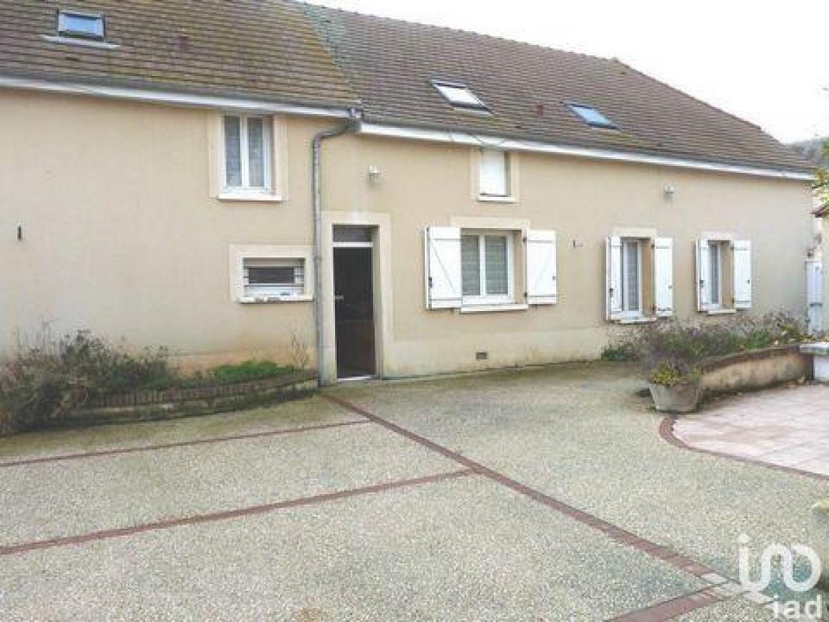 5 Schlafzimmer Haus in Allonnes, France, Nr. 27901