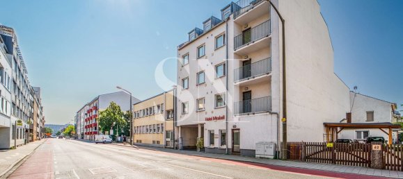 Отель, гостиница 1209м² в Эрланген, Германия № 22306 2