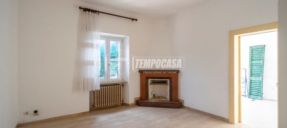 3-Zimmer Wohnung in Macerata, Italy, Nr. 307585 2