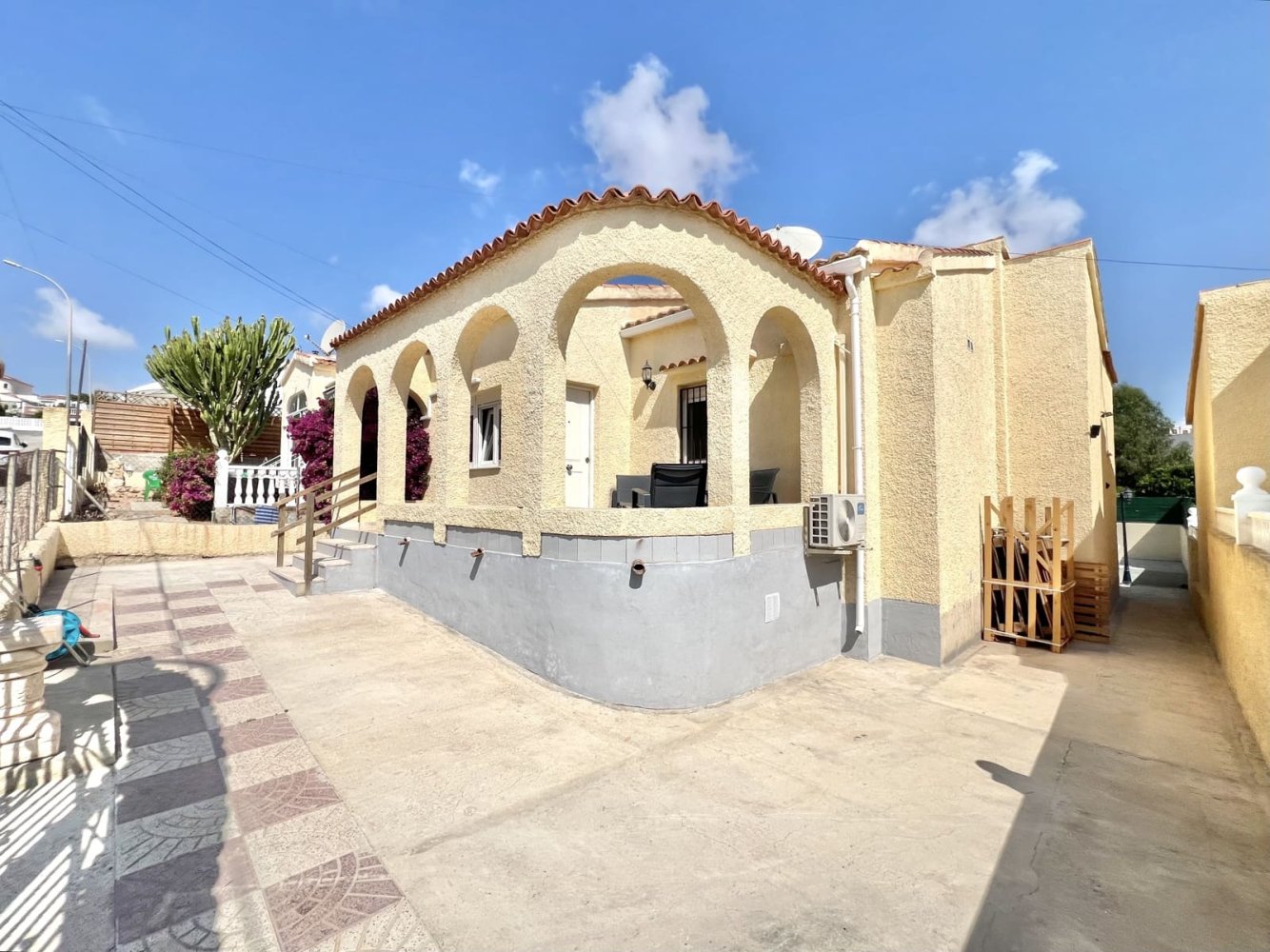 2 bedrooms House in La Marina, Spain No. 181563