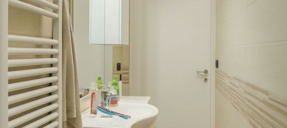 4 bedrooms House in Villa del Conte, Italy No. 337105 9