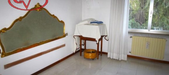 5 rooms House in San Giovanni Valdarno, Italy No. 237779 13
