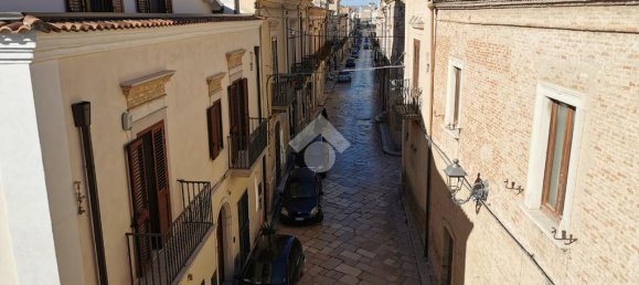 3 bedrooms House in Torremaggiore, Italy No. 31768 18