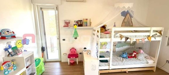 4 غرف نوم شقة في Foggia, Italy رقم 334395 16