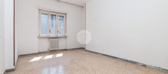 3 rooms Apartment in Rivoli, Italy No. 281184 5