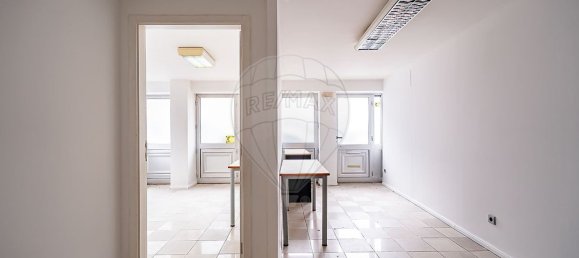 Büro in Coimbra, Portugal 107m², Nr. 68166 11