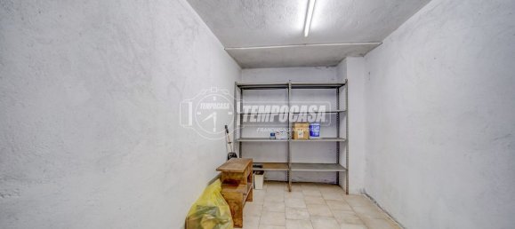 Casa de 3 habitaciónes en Fagnano Olona, Italy No. 100877 24