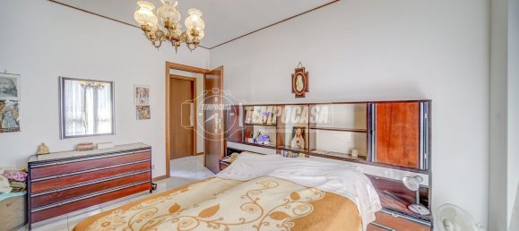 Casa de 3 habitaciónes en Fagnano Olona, Italy No. 100877 13