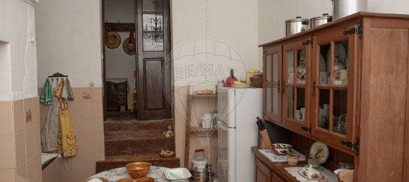 3 bedrooms House in Montalvao, Portugal No. 18256 12