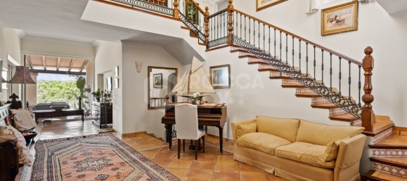 Villa de 4 dormitorios en Málaga, Spain No. 107215 21