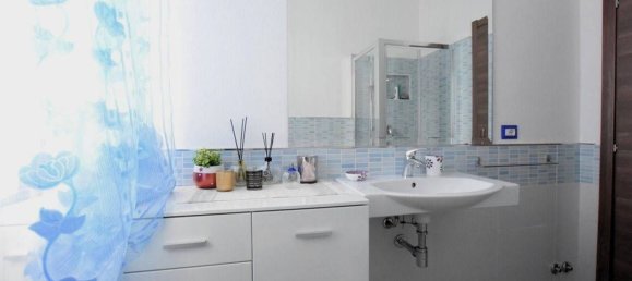 6-Zimmer Haus in Sassari, Italy, Nr. 121553 28