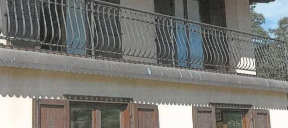 2 bedrooms Villa in Centro Valle Intelvi, Italy No. 292665 4