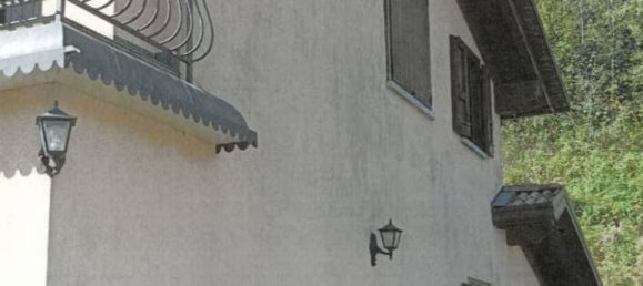 2 bedrooms Villa in Centro Valle Intelvi, Italy No. 292665 5