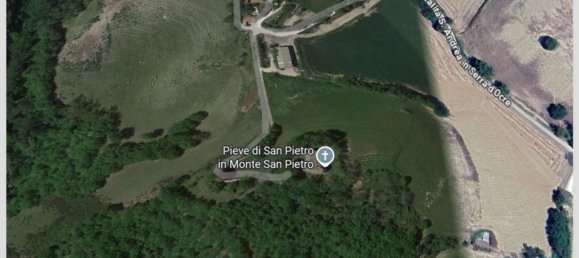 7 rooms Apartment in Urbania, Italy No. 283786 32