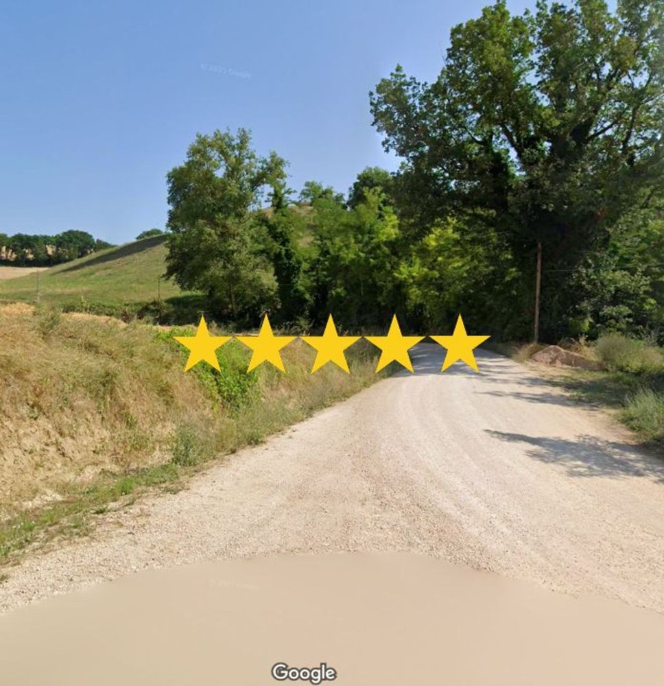 7 rooms Apartment in Urbania, Italy No. 283786