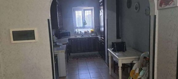 7 rooms Apartment in Ardea, Italy No. 15004 3