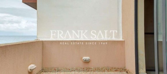 2 bedrooms House in Marsalforn, Malta No. 826 18