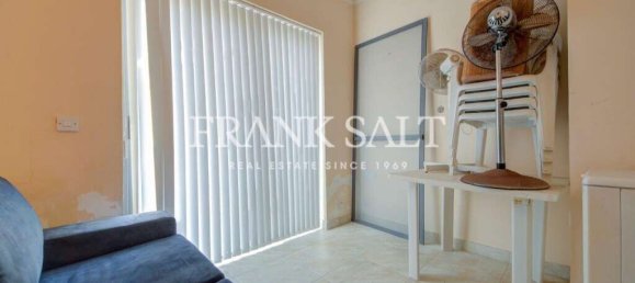 2 bedrooms House in Marsalforn, Malta No. 826 2