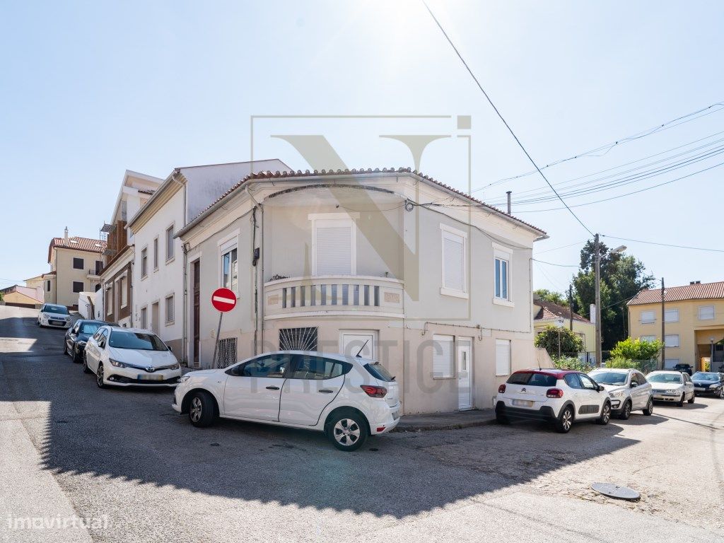 9 bedrooms Building in Coimbra, Portugal No. 282733