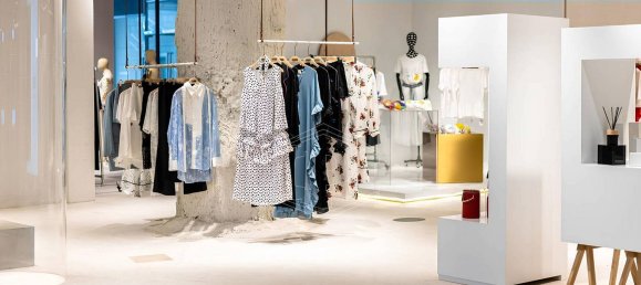 380m² Commercial property in Genoa, Italy No. 271702 6