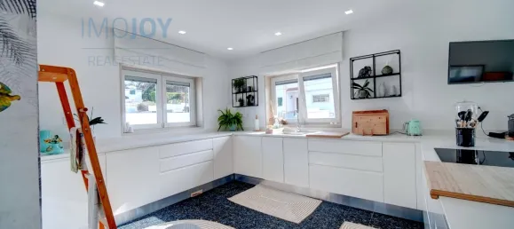 4 bedrooms House in Cascais, Portugal No. 129288 12