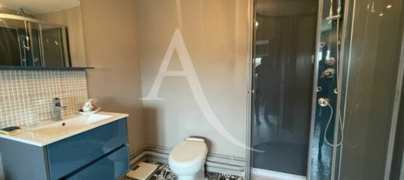 4 Schlafzimmer Haus in Vineuil, France, Nr. 77664 8